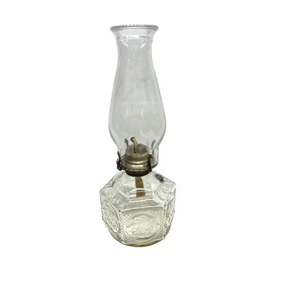 Lamplight Farms Clear Glass Oil/Kerosene Lamp 14" Horse & Buggy Design Hexagon B - Picture 3 of 9